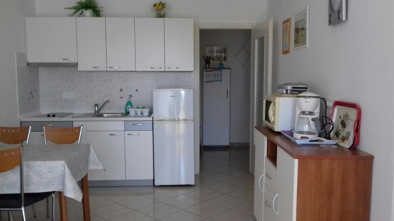 Apartment Ivana,Mali Maj Пореч Екстериор снимка
